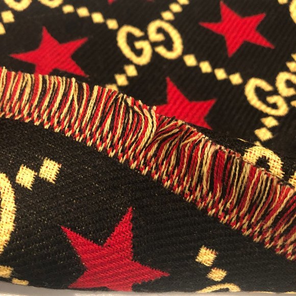 Gucci GG Stars Scarf in Black and Red NEW WITH TAGS - Picture 8 of 12
